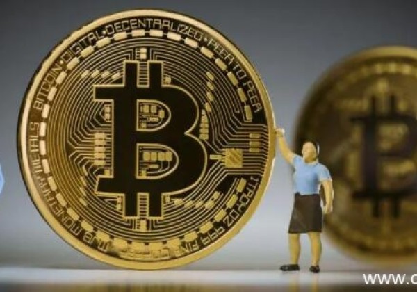 比特币跌4000美元(比特币会跌到5000美金吗)