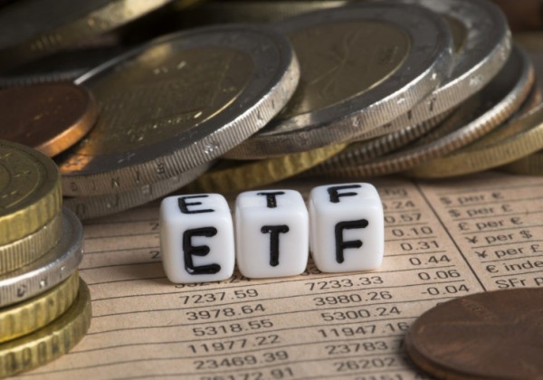 比特币ETF势头渐缓？近期迎首次净流出 连17日净流入中断