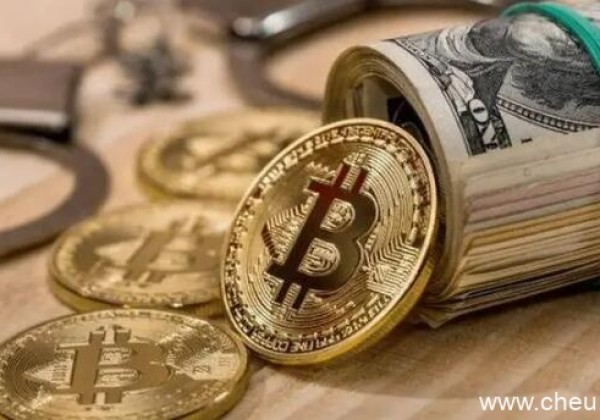 大量玩家挖比特币让高端显卡价格翻倍。记者走访济南市场