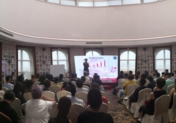 基于区块链技术XYCC首届幸孕链客户签约会在广州成功举行